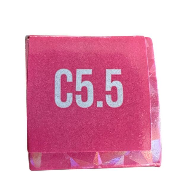 NIB Jeffree Star Magic Star Concealer - Color 5.5 - Picture 2 of 6